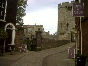 2 lewes castle